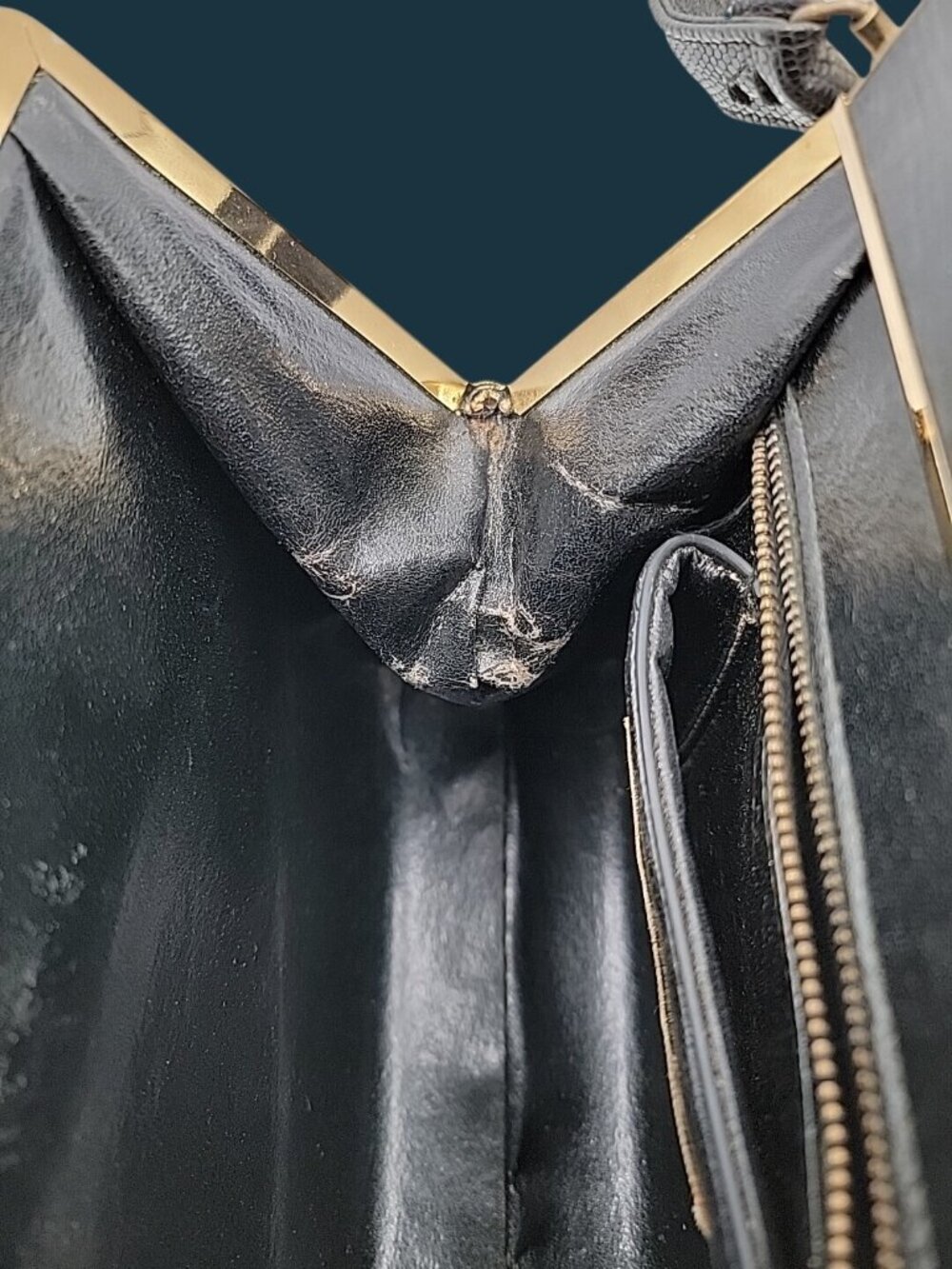 Vintage Sterling USA Black Genuine Lizard Skin Handbag Mid Century Frame Purse - Picture 8 of 16